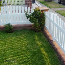 wood-vinyl-picket-fences