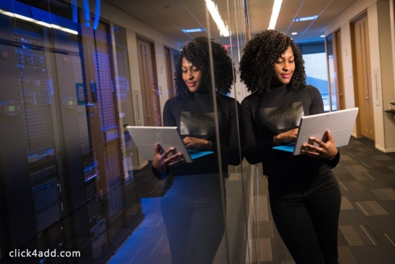 Securely Decommission Legacy Systems & Cut the IT Costs with Neev Data