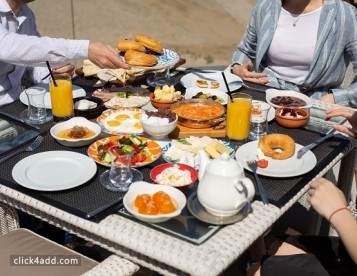 Enjoy a Family Weekend Brunch in Westfield